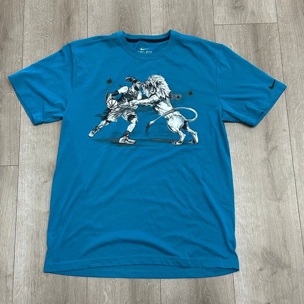 Nike Dri-Fit Lebron James King Lion Teal Blue T-Shirt Tee Large L